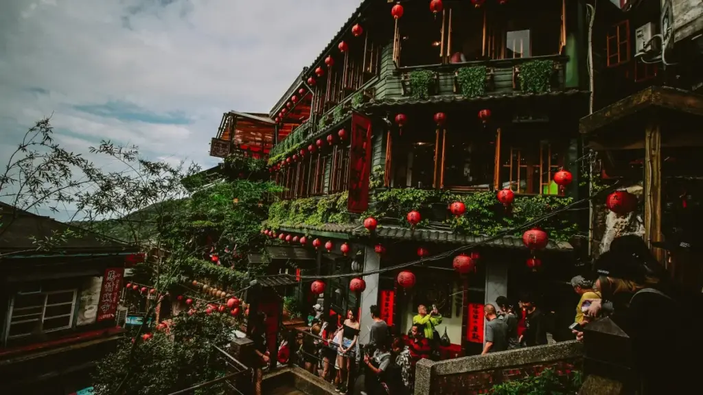 Practical playbook for US advertisers to locate South African creators who can run high-engagement campaigns promoting Taobao-sourced products.