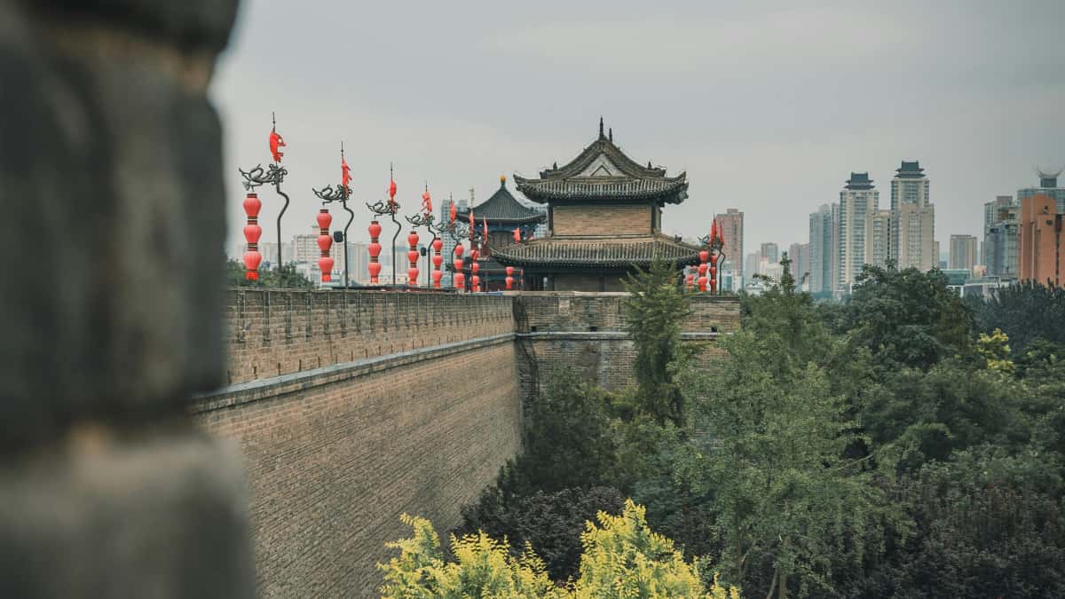 US Creators: Land China Beauty Brands on Spotify & Style Collabs