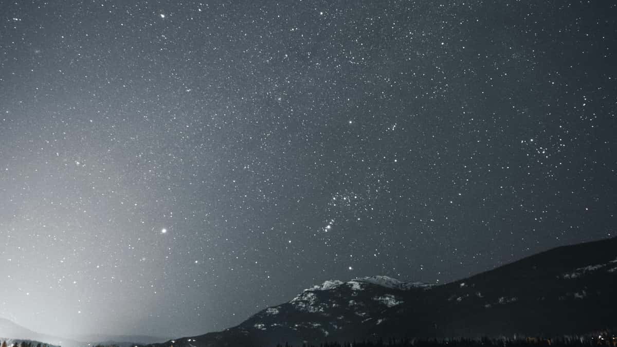 US Creators: Reach Peru Brands on Zalo & Land Hotel Gigs