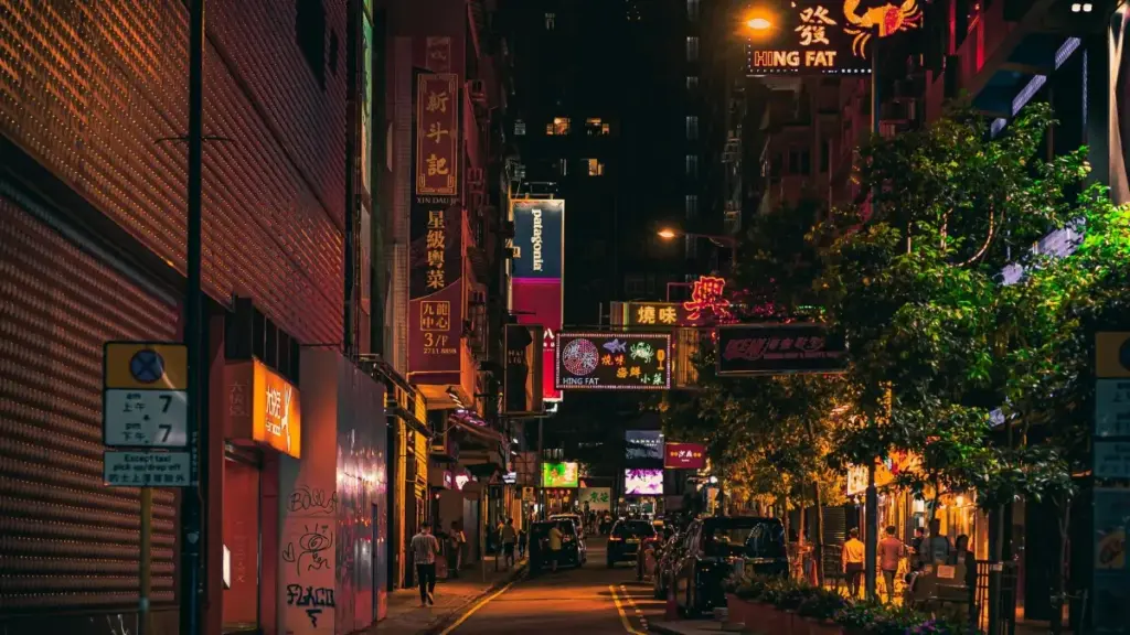 Discover practical ways US advertisers can find Laos QQ creators to turn engaged audiences into solid leads.