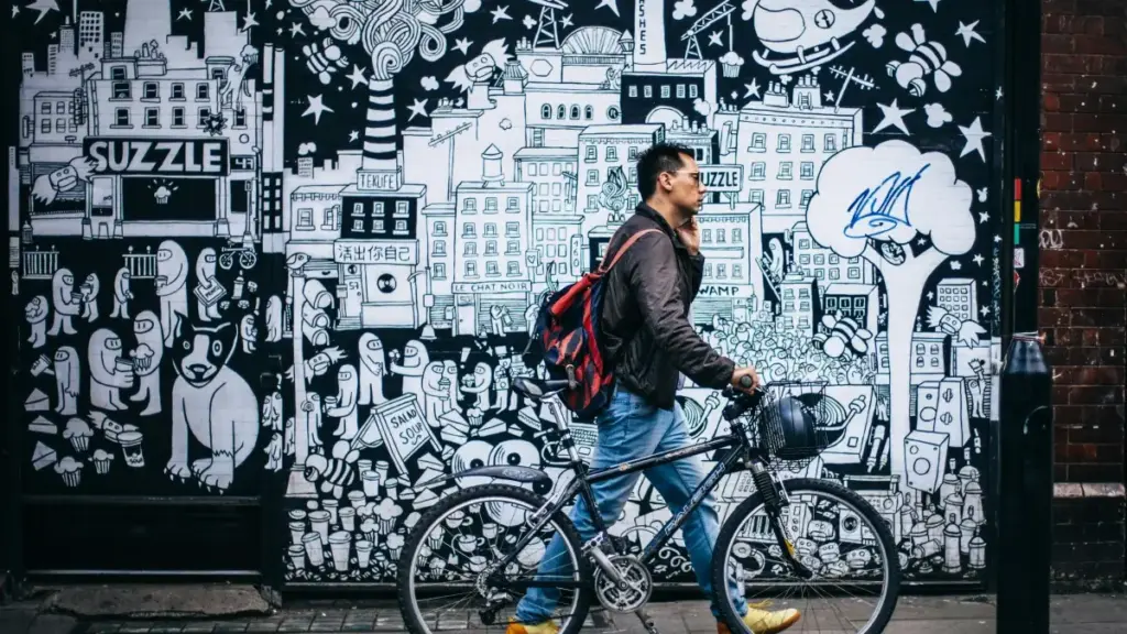 Practical playbook for US creators to find, pitch, and partner with United Kingdom brands on Reddit to co-create productivity guides. Tactical outreach, community-first tips, and trending signals for 2025.