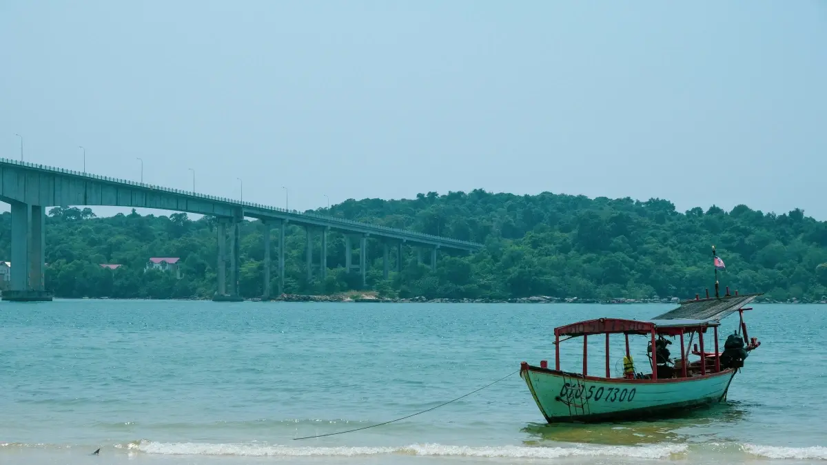 US Brands: Find Uruguay LinkedIn Creators for Challenges