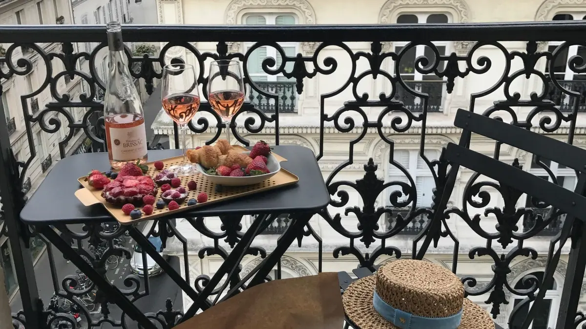 Creators: DM Morocco Brands on Twitter to Share Local Gems