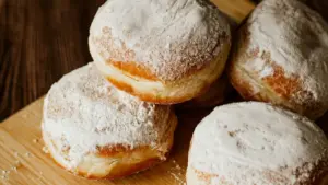 Practical playbook for US creators to find, pitch, and land long-form product reviews with Peru-based brands via Discord — outreach scripts, localization tips, and negotiation steps.