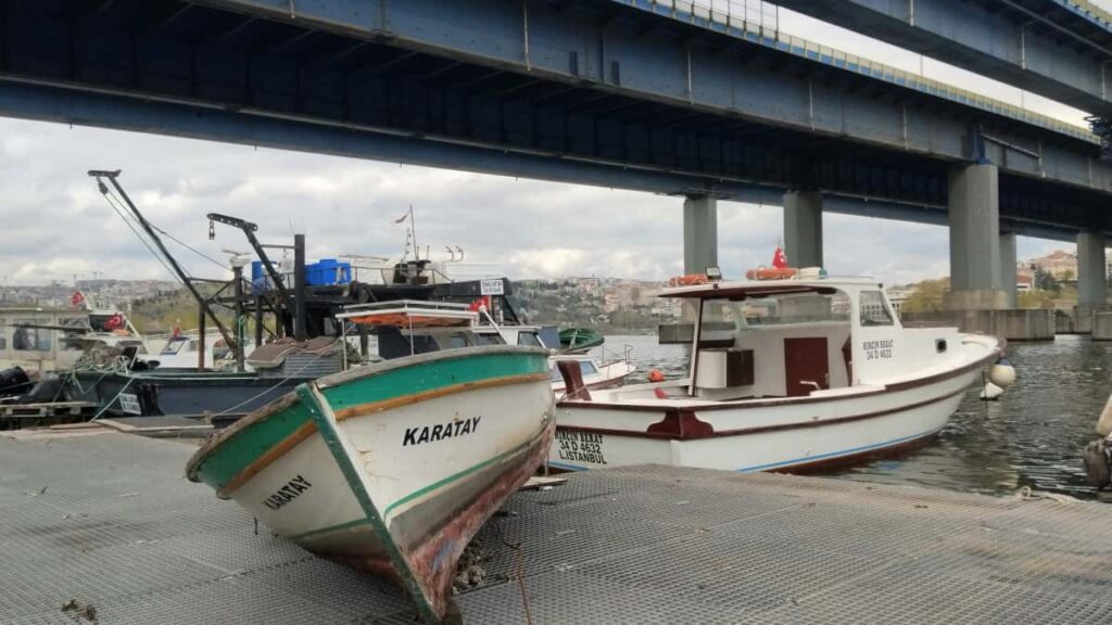 Practical guide for US advertisers to find and work with Bangladesh Zalo creators for seasonal promotions outreach, vetting, pricing, and campaign tips.