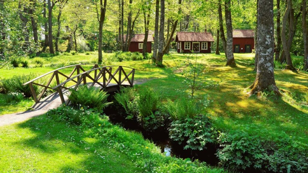 Practical playbook for US advertisers to find and activate LinkedIn creators in Jordan to spark flash-sale hype sourcing, outreach, KPIs, and campaign playbooks.