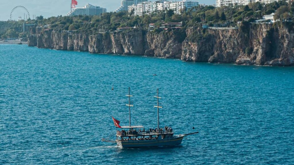 Practical guide for US advertisers to discover Argentine Etsy creators, run influencer campaigns, and drive app downloads with local insights and outreach tactics.