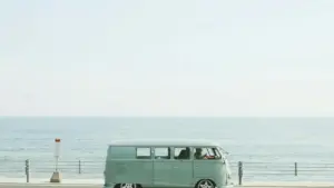 Practical playbook for U.S. advertisers to discover, vet, and activate Russia-based YouTube creators for seasonal promotions — funnel-first, risk-aware, and conversion-focused.