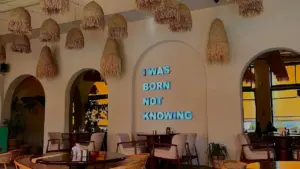 A street-smart playbook for U.S. creators pitching Colombia brands on X, landing behind-the-scenes shoots, and sounding local enough to get a reply.