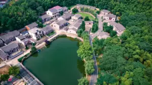 A practical playbook for U.S. creators to pitch Finland brands on Twitch, build trust, and turn streams into real money without looking spammy.